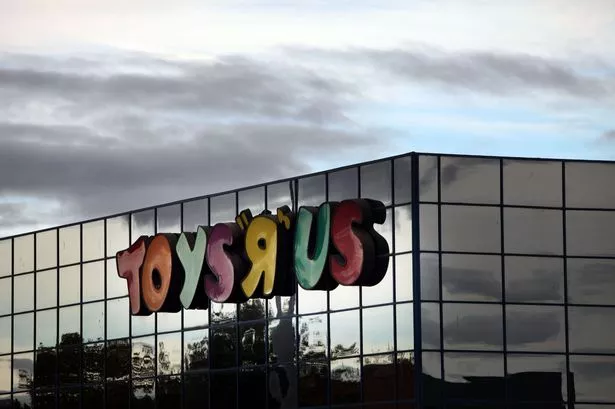 Mum shoplifted from Toys R Us 'to give her girls a proper Christmas'