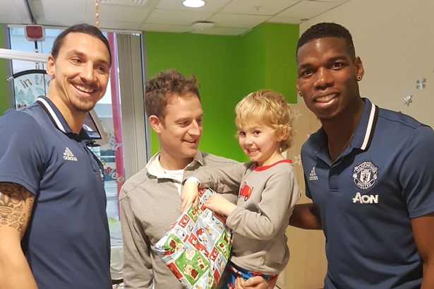 Cancer sufferer five-year-old Dexter Kidd meets Manchester United stars